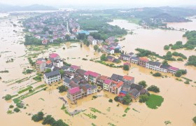 中共中央政治局常務委員會召開會議 研究部署防汛抗洪救災工作